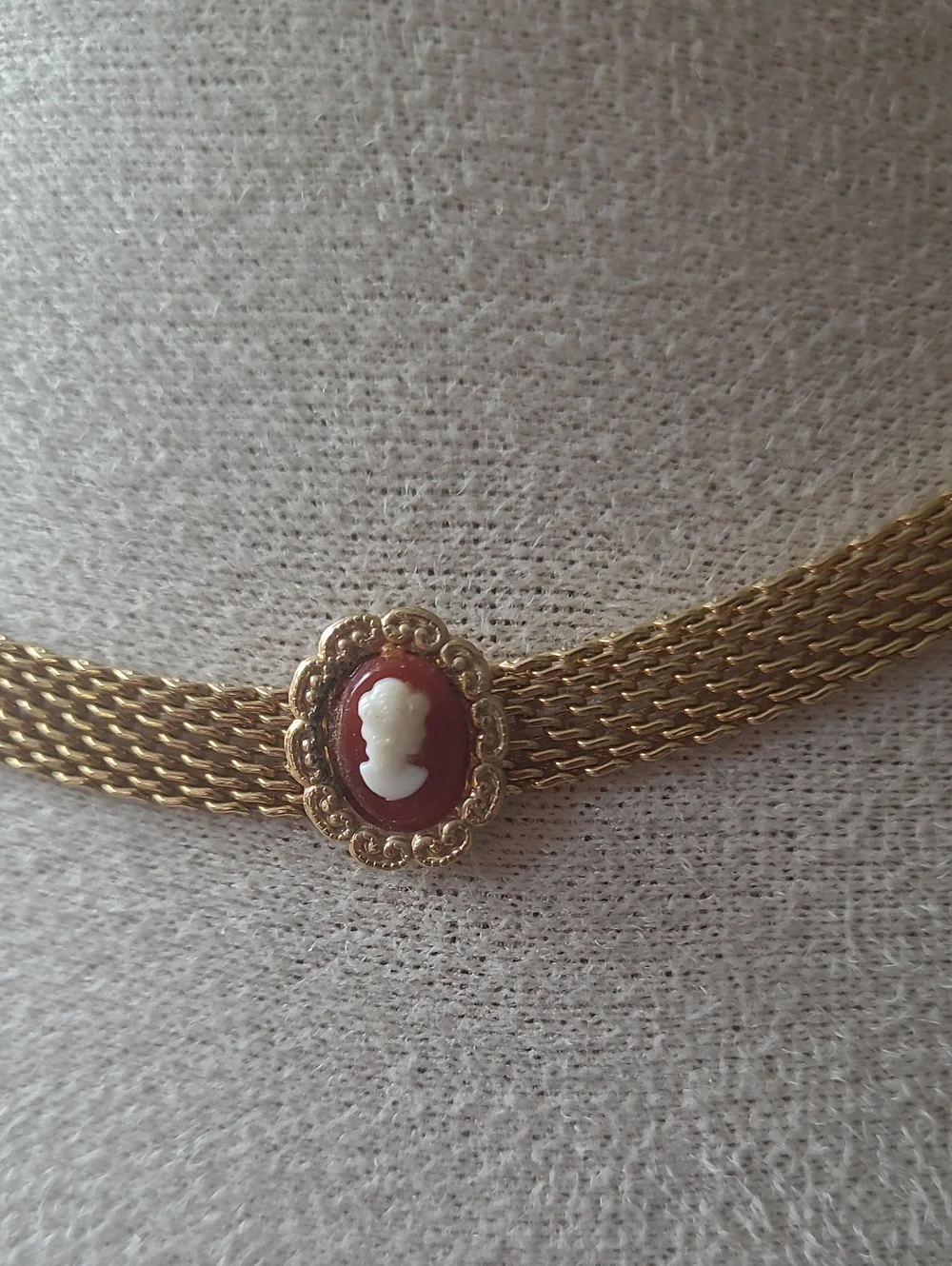vintage Park Lane gold-tone mesh cameo choker necklace